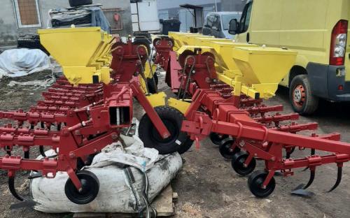 Культиватор для междурядной обработки почвы УСМК-5,1